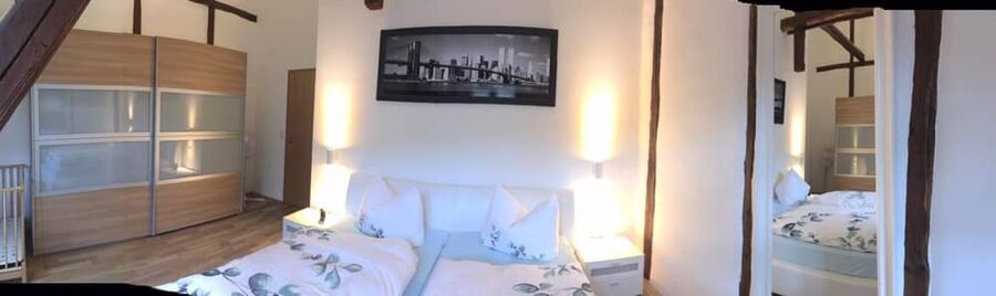 Ferienhaus Alte Scheune Pommern Mosel - Schlafzimmer
