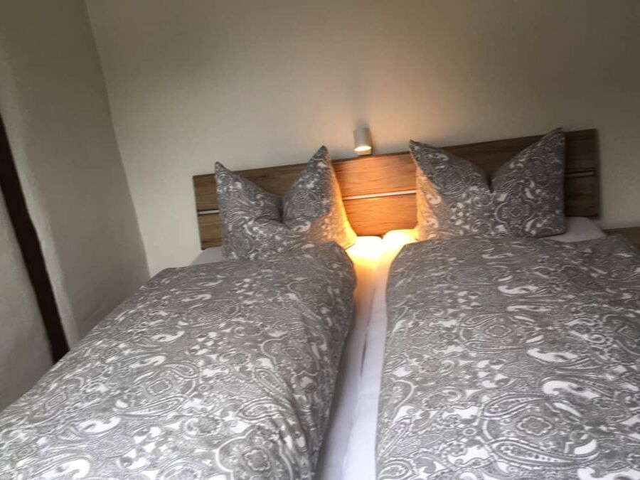 Ferienhaus Alte Scheune Pommern Mosel - Schlafzimmer